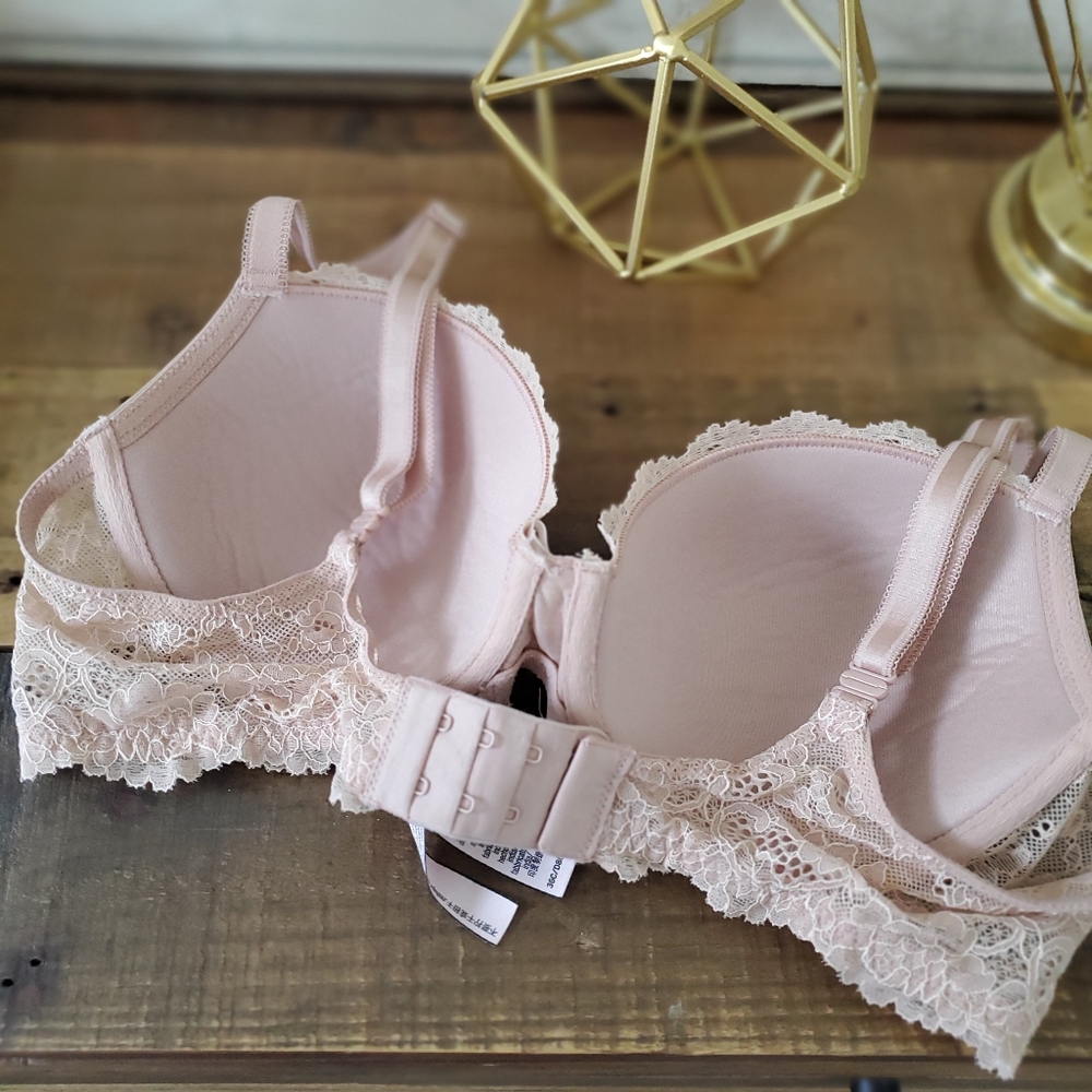 ♡SOLD♡ VS | Victoria Secret Dream Angels Lined Demi Nude Size 36C - Picture 3 of 5